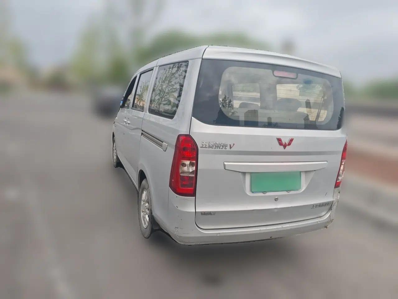 Wuling Rongguang V 2018 1.5L Standard Version — миниатюра 4