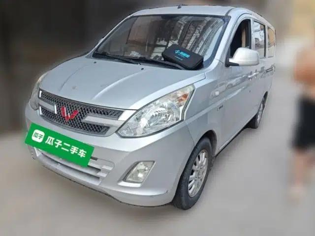 Wuling Rongguang V 2016 1.5L Standard Version