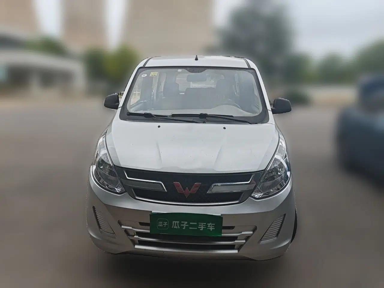 Wuling Rongguang V 2018 1.5L Practical Version — миниатюра 2