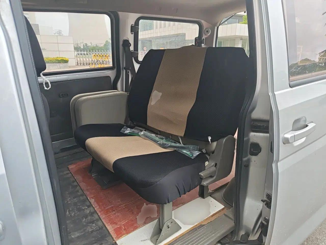 Wuling Rongguang V 2018 1.5L Practical Version — миниатюра 17