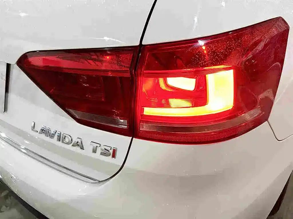 Lavida Gran Turismo 2013 1.4TSI Automatic Comfort Model — миниатюра 15