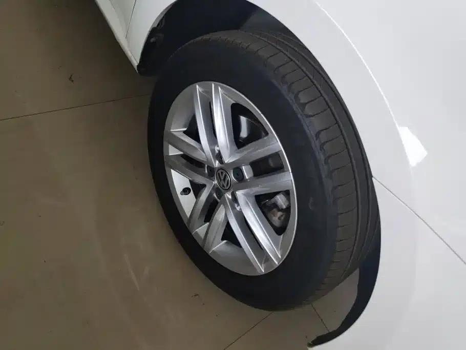 Lavida Gran Turismo 2015 230TSI DSG Luxury Edition — миниатюра 6