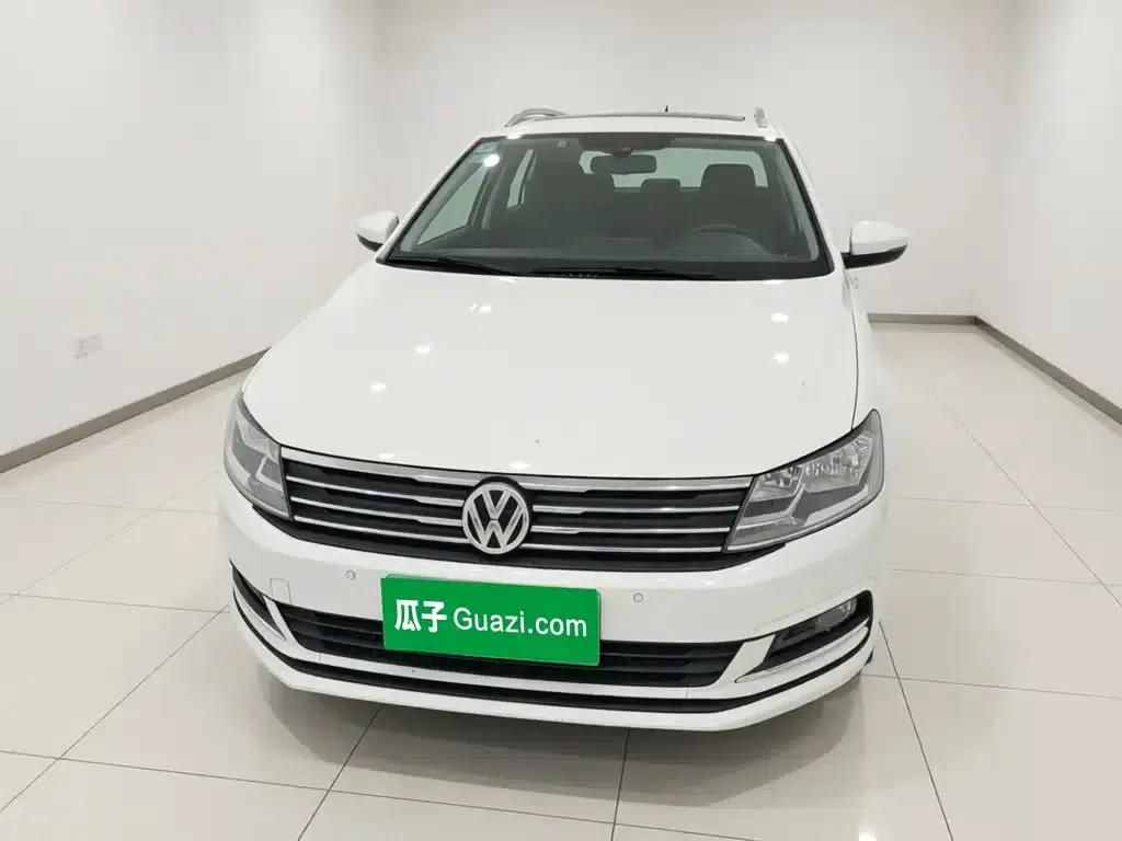 Lavida Gran Turismo 2017 230TSI DSG Comfort Edition — миниатюра 1