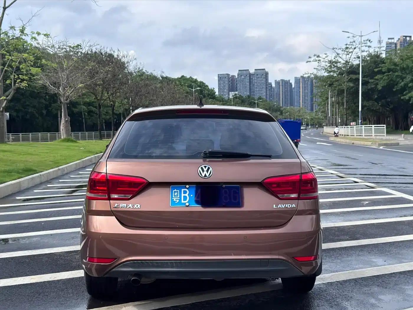 Lavida Gran Turismo 2015 1.6L Automatic Fashion Edition — миниатюра 5
