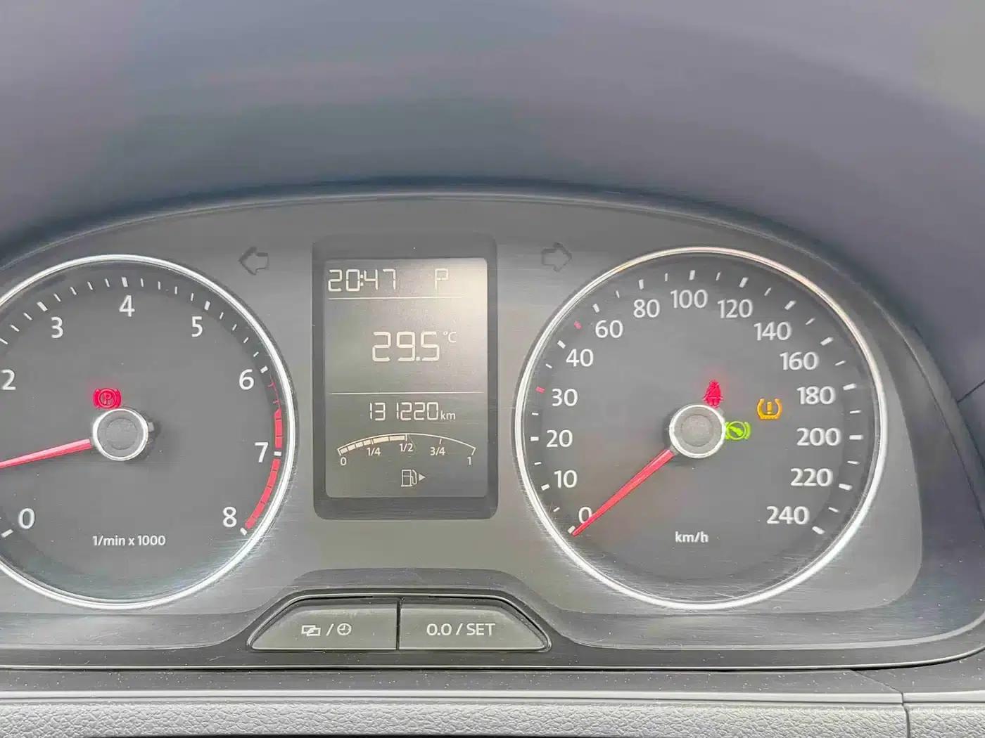Lavida Gran Turismo 2013 1.4TSI Automatic Comfort Model — миниатюра 18