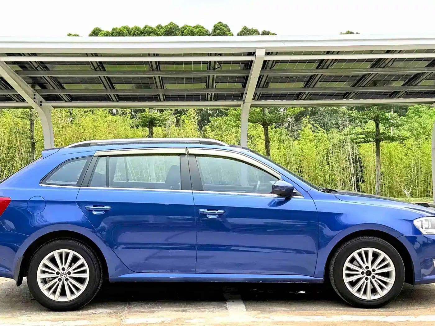 Lavida Gran Turismo 2013 1.4TSI Automatic Comfort Model — миниатюра 4