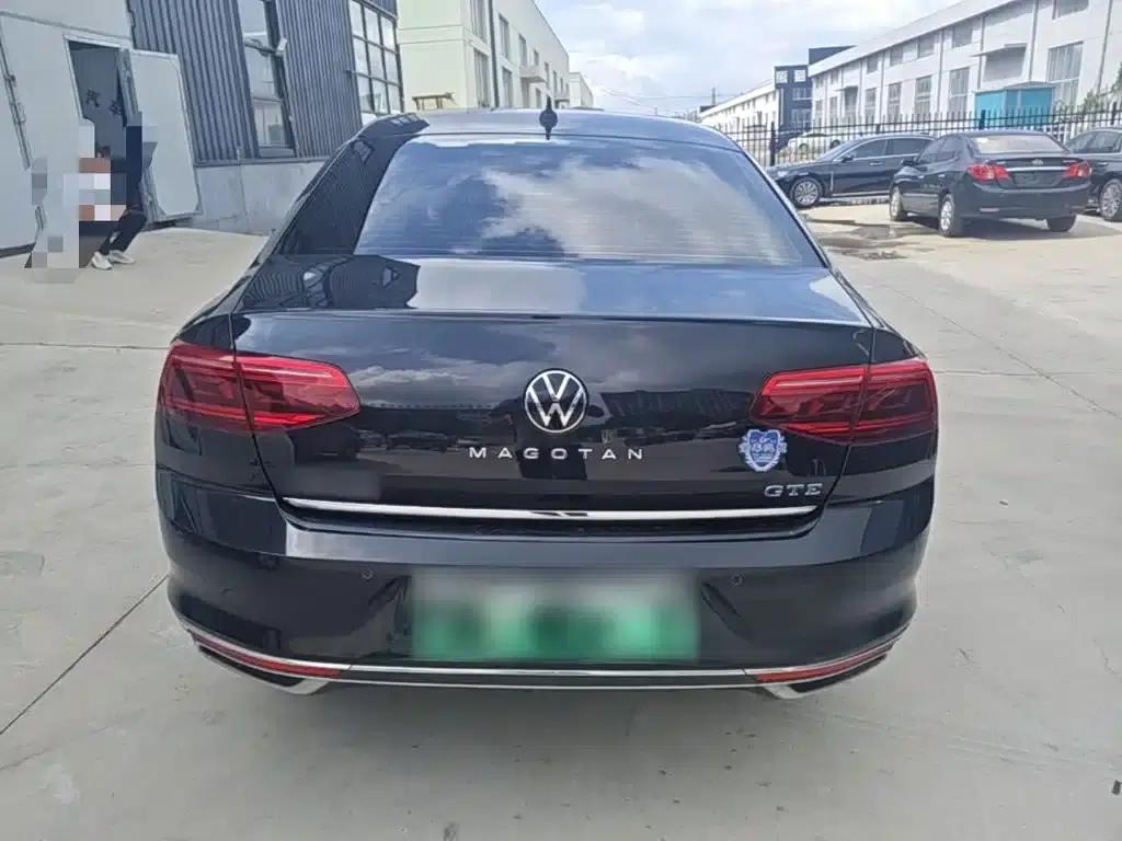 2020 Volkswagen Passat PHEV GTE Luxury Edition — миниатюра 6