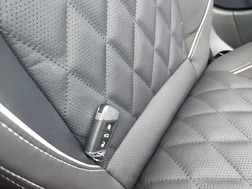 2022 Volkswagen Passat PHEV GTE Luxury Edition — миниатюра 15