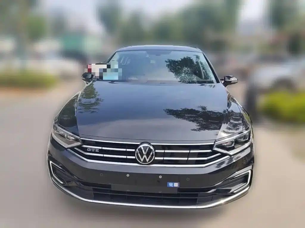 2022 Volkswagen Passat PHEV GTE Luxury Edition — миниатюра 5