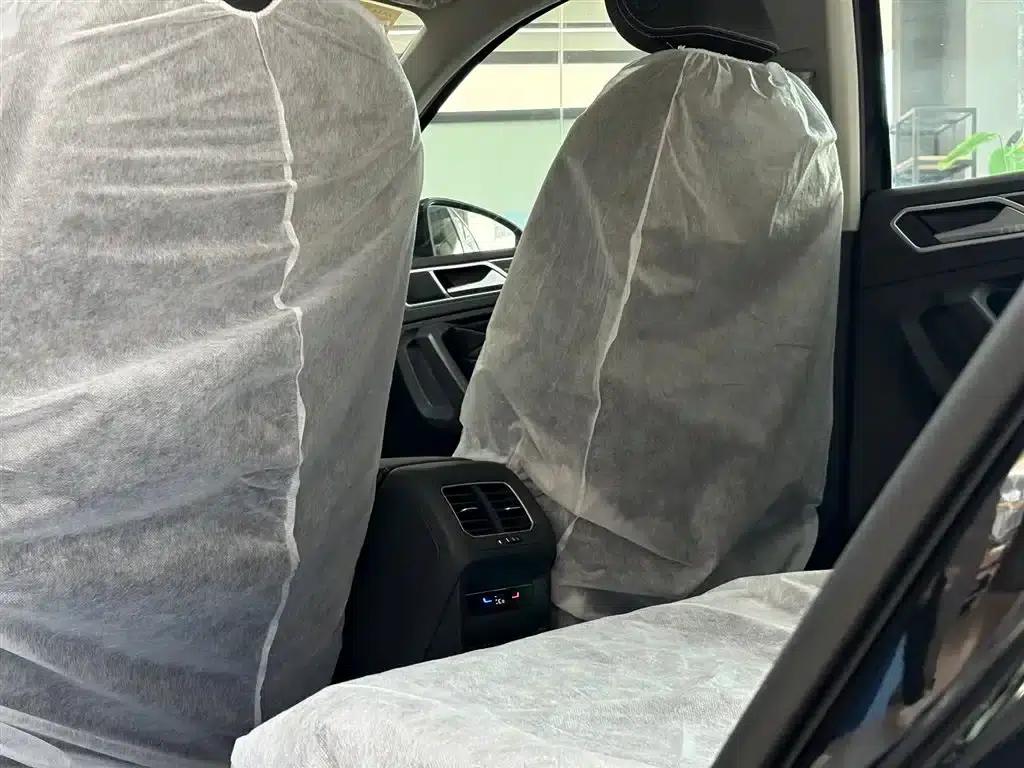 2023 Volkswagen Tiguan L Plug-in Hybrid 430PHEV Premium Edition — миниатюра 15