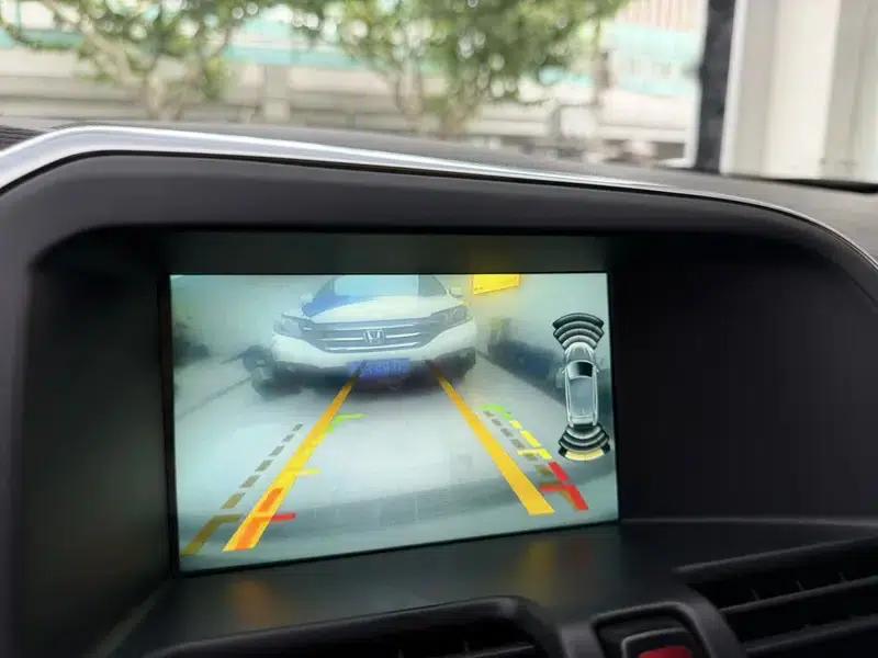 2015 Volvo XC60 T5 Smart Edition — миниатюра 12