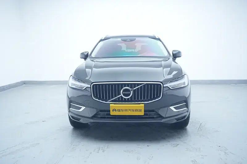 2020 Volvo XC60 T5 AWD Inscription Luxury Edition — миниатюра 2