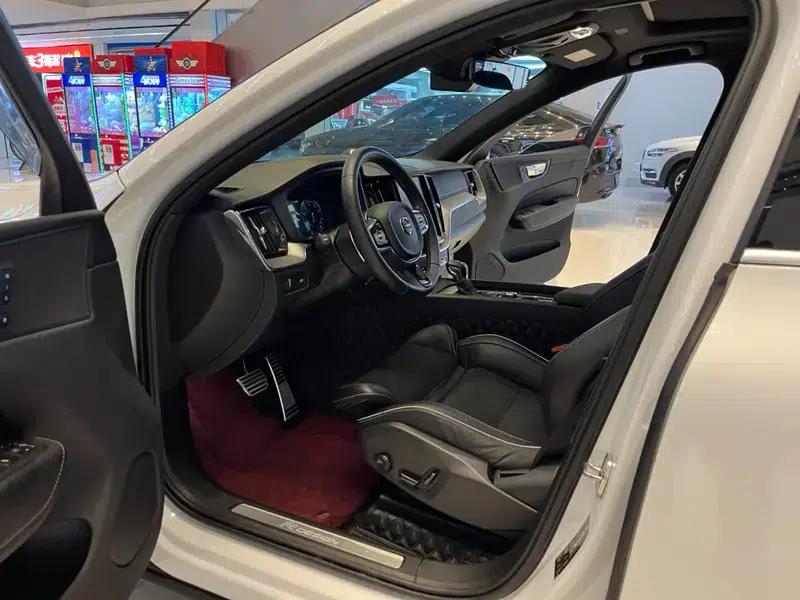 2019 Volvo XC60 T5 AWD Inscription Sport Edition (China VI Emission Standard) — миниатюра 13