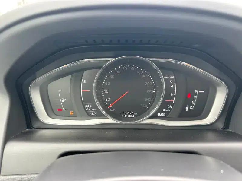 2017 Volvo XC60 T5 AWD Smart Upgrade Edition — миниатюра 11