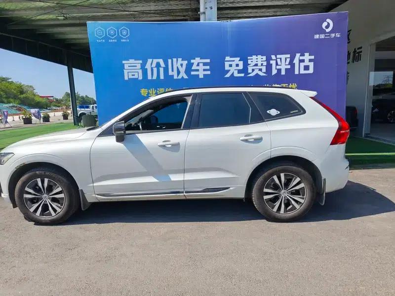 2021 Volvo XC60 T5 AWD Inscription Sport Edition — миниатюра 2