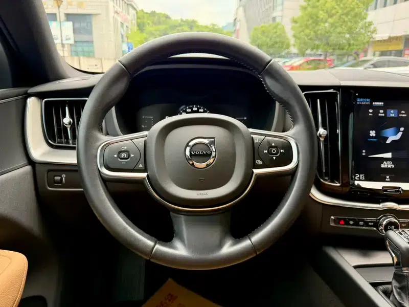 Volvo XC60 2019 T5 AWD Smart Edition (China VI Emission Standard) — миниатюра 13