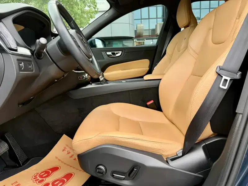 Volvo XC60 2019 T5 AWD Smart Edition (China VI Emission Standard) — миниатюра 15