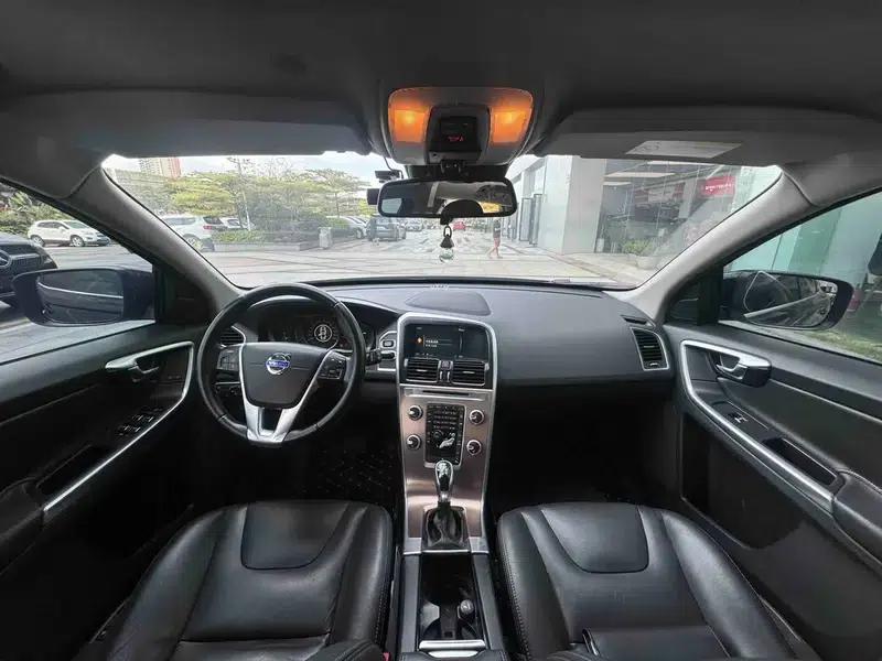 2017 Volvo XC60 T5 Smart Edition — миниатюра 7