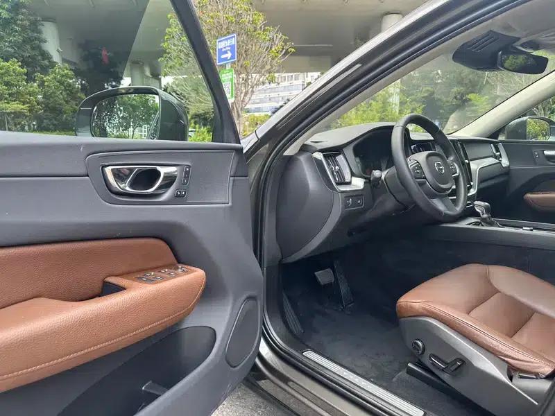 Volvo XC60 2019 T5 AWD Smart Edition (National V Emission Standard) — миниатюра 10