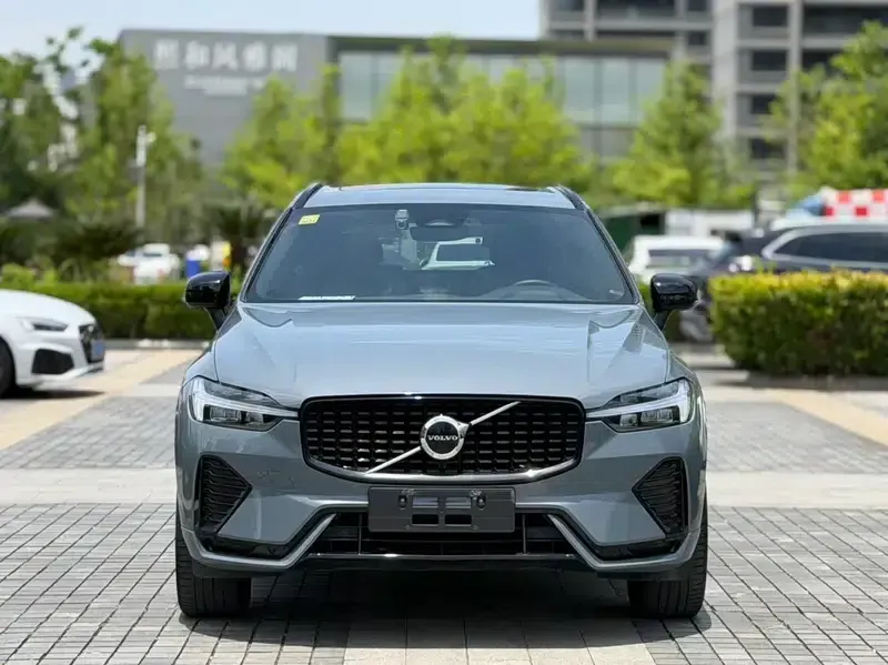 2022 Volvo XC60 B5 AWD Inscription Sport Edition — миниатюра 2