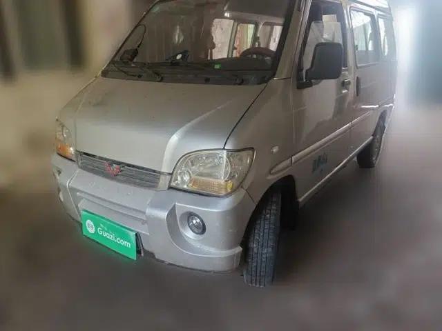 Wuling Zhiguang 2010 1.0L Base Version