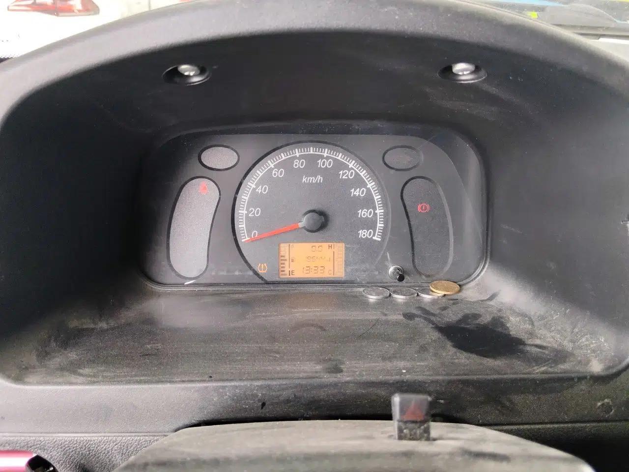 Wuling Zhiguang 2020 1.2L Practical Model China VI LSI — миниатюра 11