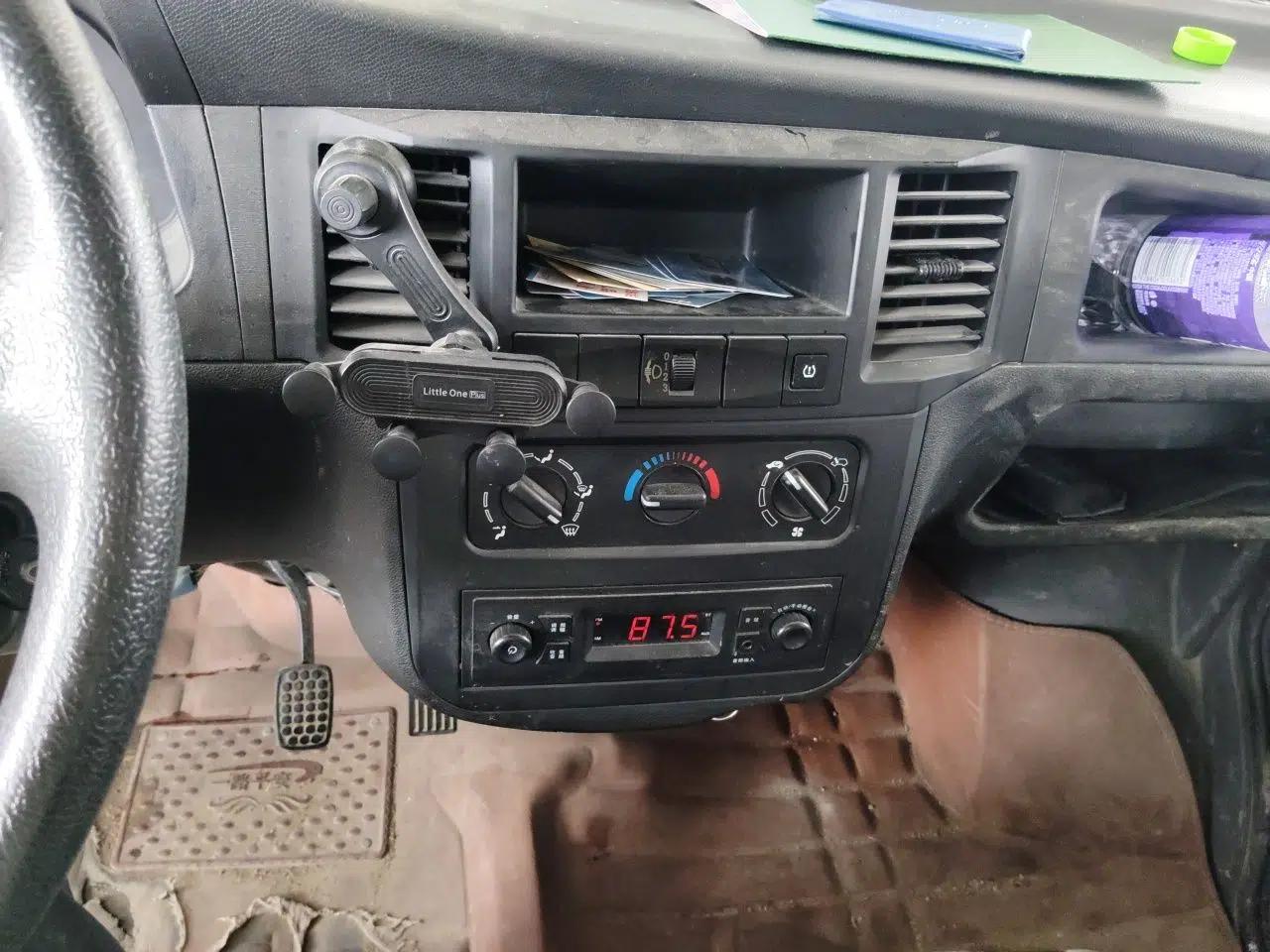Wuling Zhiguang 2020 1.2L Practical Model China VI LSI — миниатюра 13