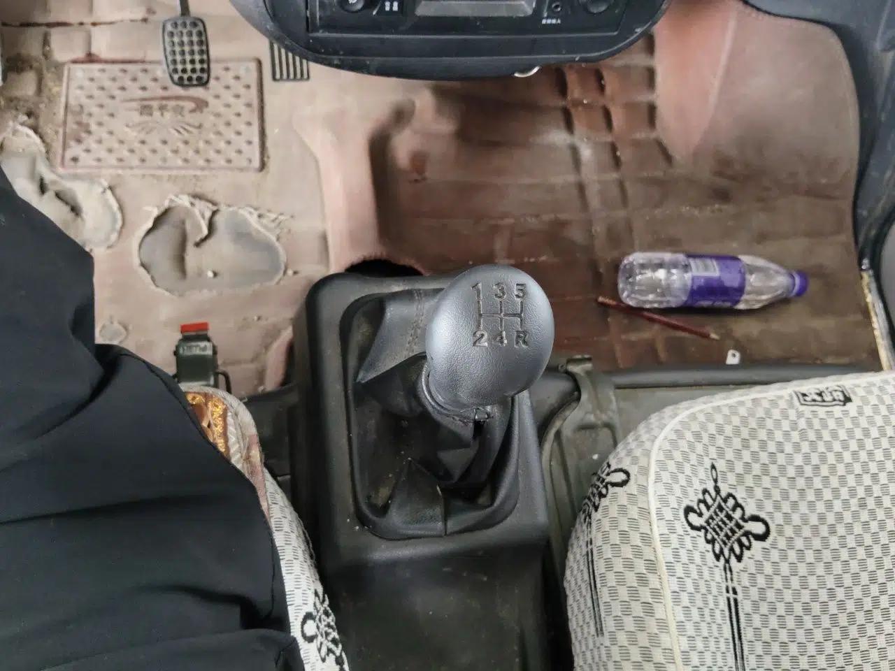 Wuling Zhiguang 2020 1.2L Practical Model China VI LSI — миниатюра 14