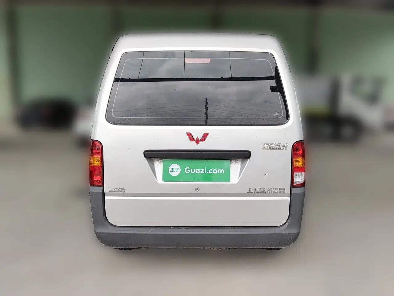 Wuling Zhiguang 2020 1.2L Practical Model China VI LSI — миниатюра 5