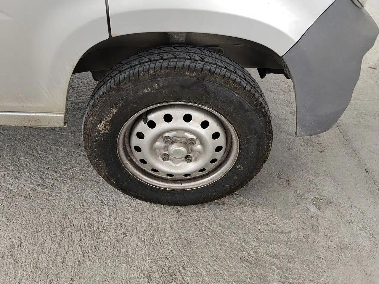 Wuling Zhiguang 2020 1.2L Practical Model China VI LSI — миниатюра 8