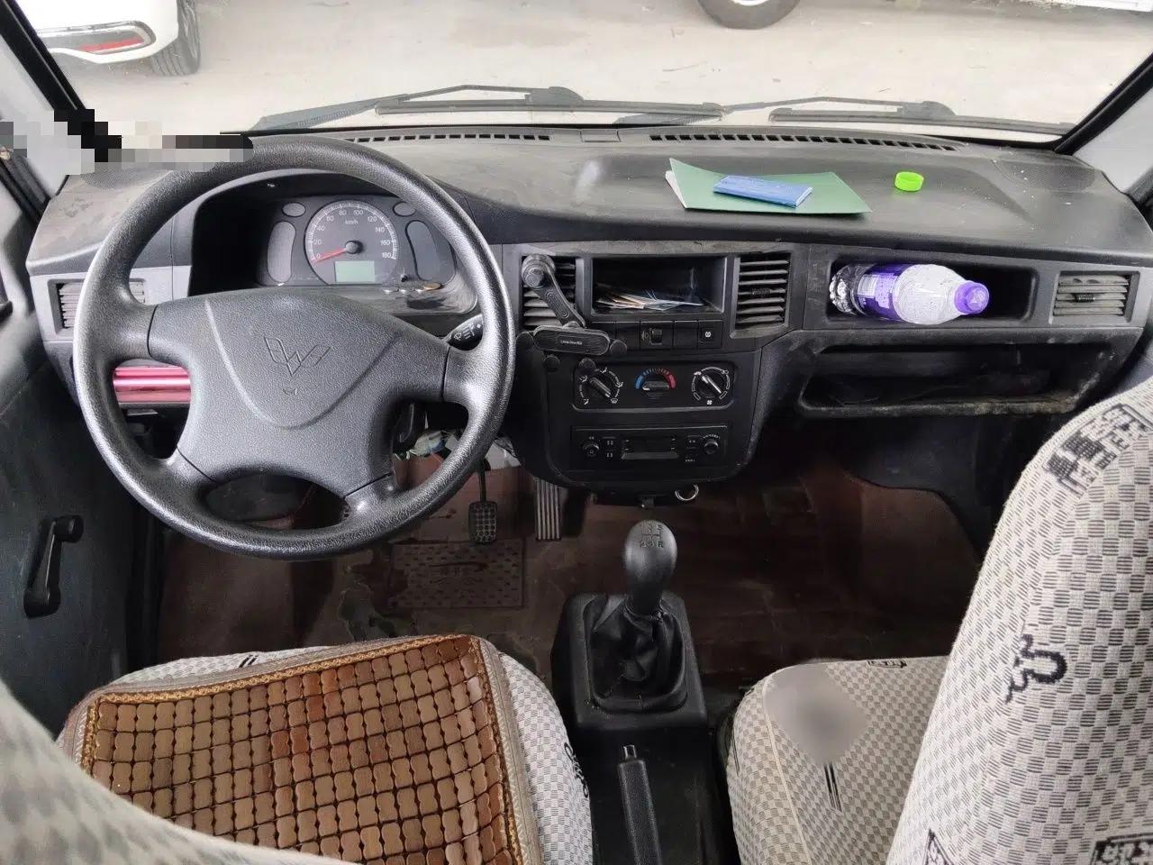 Wuling Zhiguang 2020 1.2L Practical Model China VI LSI — миниатюра 9