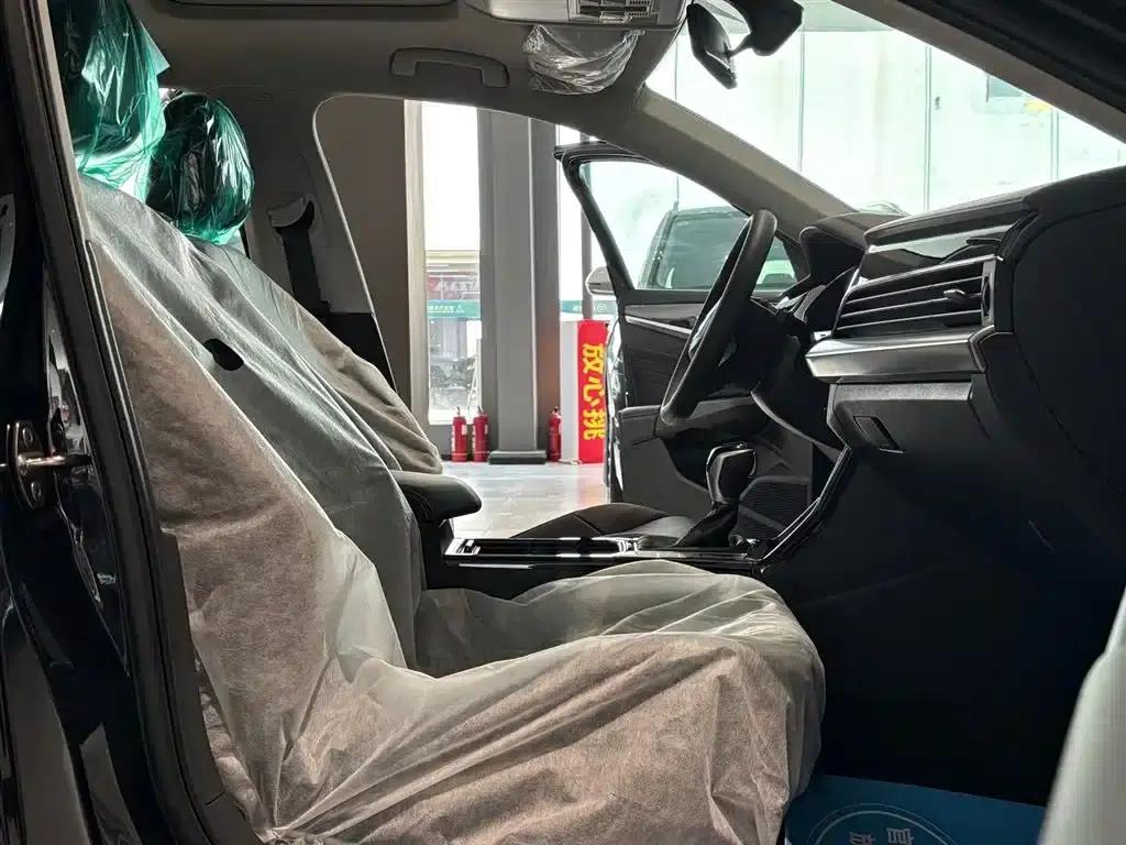 2025 Volkswagen Passat Plug-in Hybrid 430PHEV Hybrid Business Edition — миниатюра 13