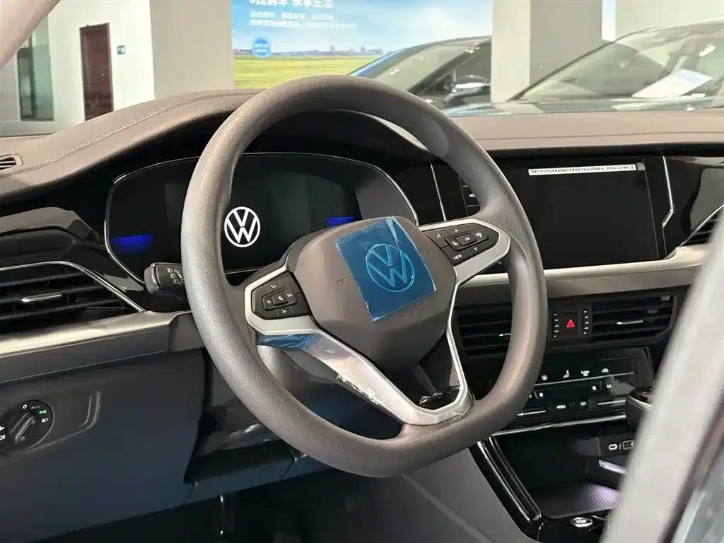 2025 Volkswagen Passat Plug-in Hybrid 430PHEV Hybrid Business Edition — миниатюра 16