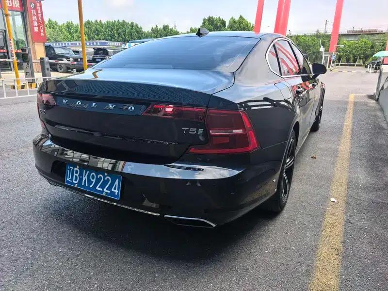 2017 Volvo S90 T4 Smart Edition — миниатюра 6