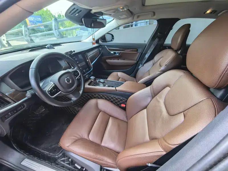 2017 Volvo S90 T4 Smart Edition — миниатюра 8