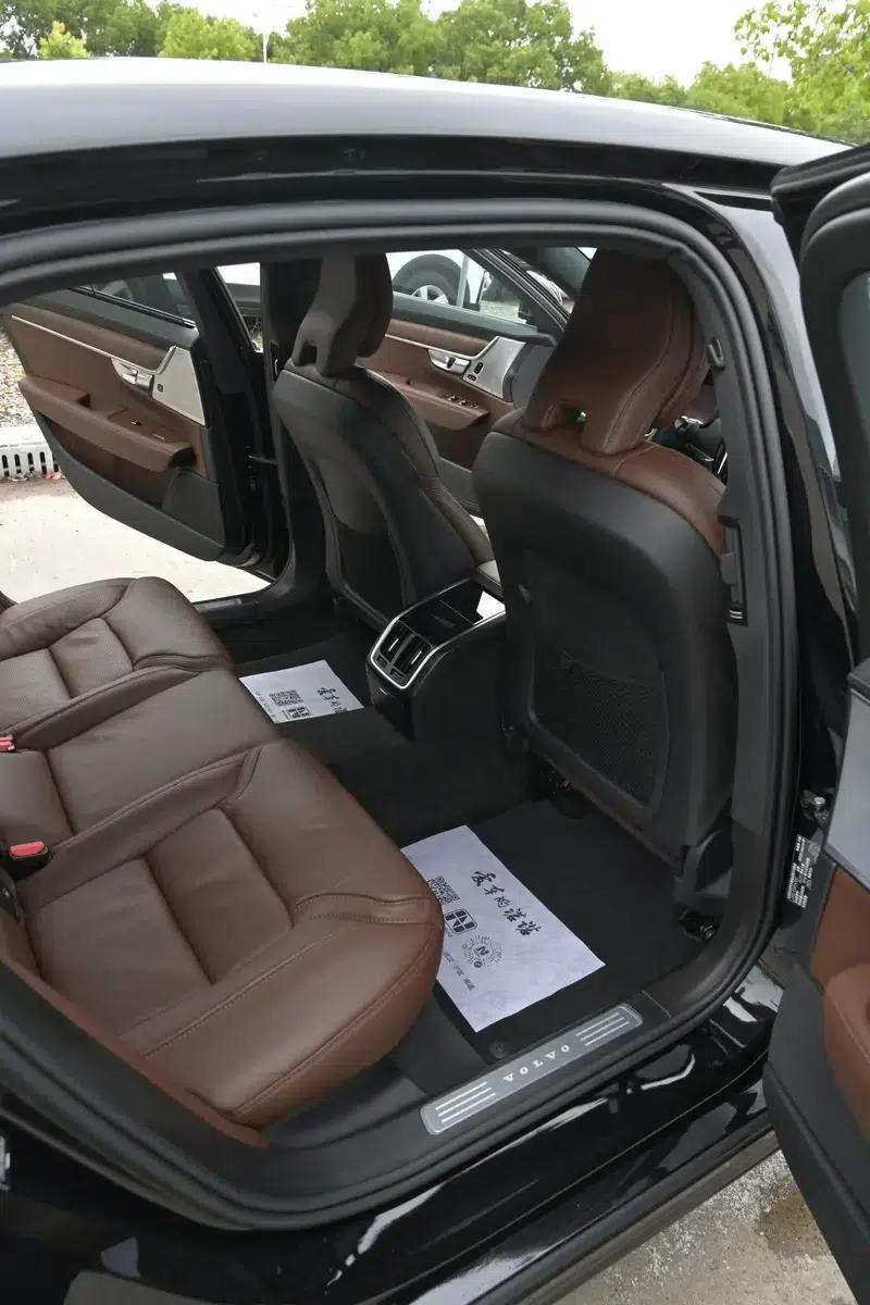 2022 Volvo S90 B5 Smart Luxury Edition — миниатюра 12