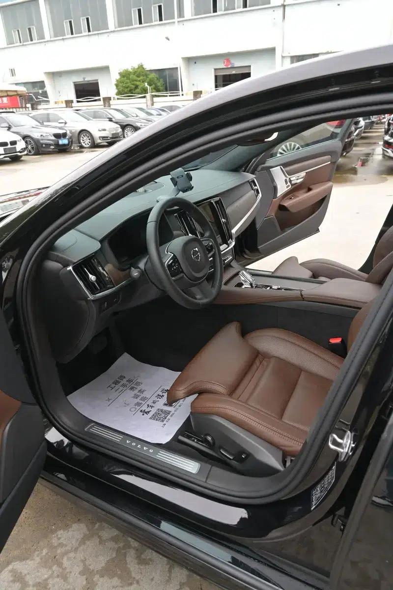 2022 Volvo S90 B5 Smart Luxury Edition — миниатюра 13