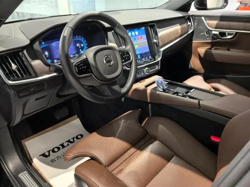 2025 Volvo S90 B5 Inscription Luxury Edition — миниатюра 15