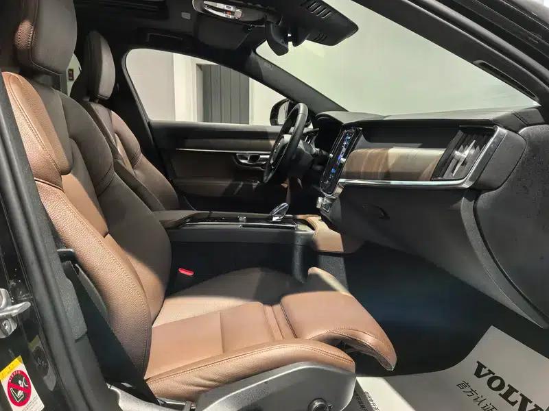 2025 Volvo S90 B5 Inscription Luxury Edition — миниатюра 21