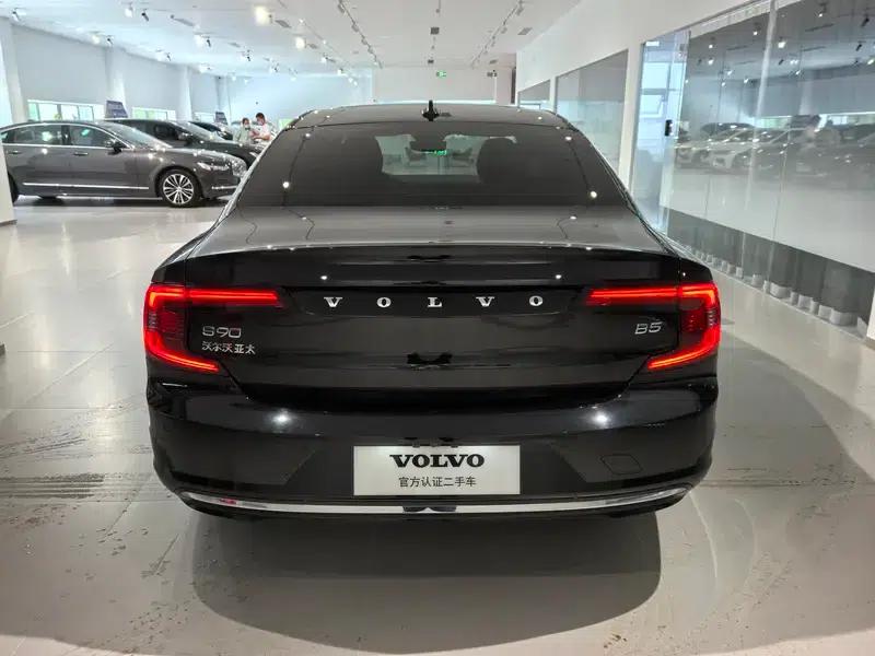 2025 Volvo S90 B5 Inscription Luxury Edition — миниатюра 6