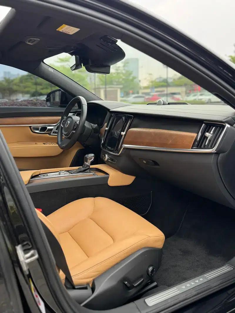 2019 Volvo S90 T5 Smart Edition — миниатюра 11