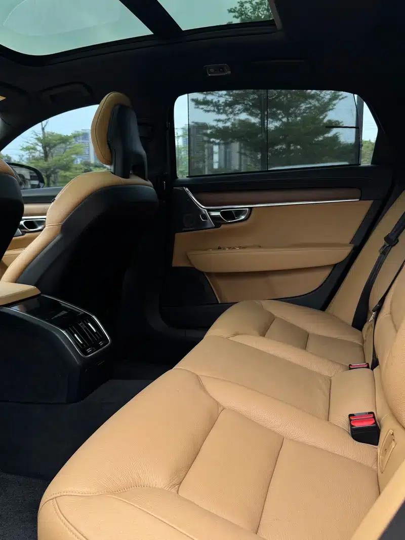 2019 Volvo S90 T5 Smart Edition — миниатюра 6