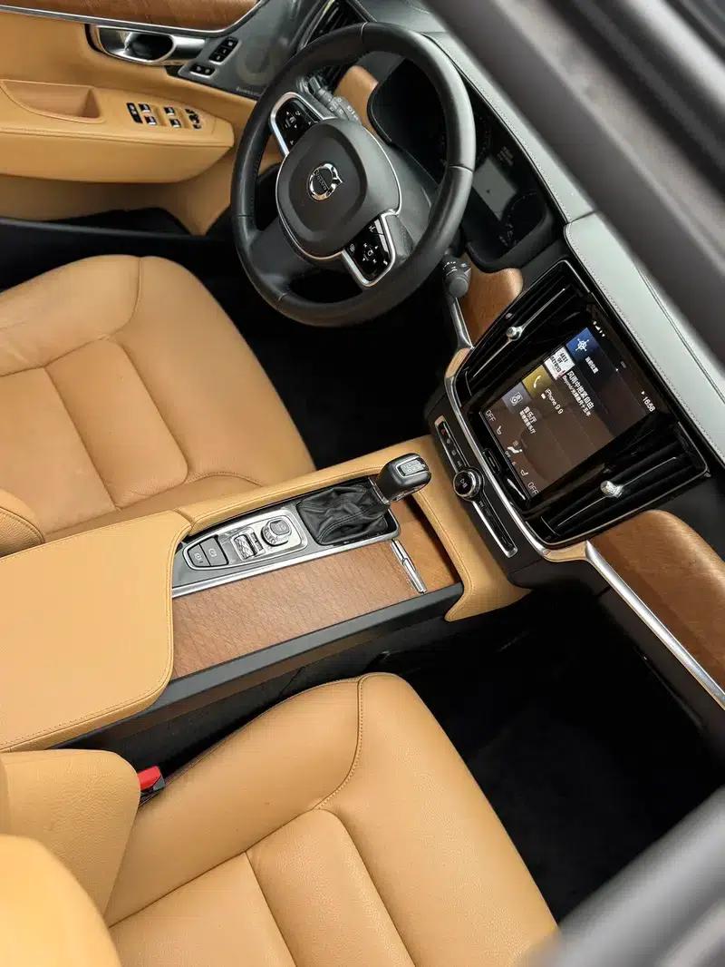 2019 Volvo S90 T5 Smart Edition — миниатюра 7