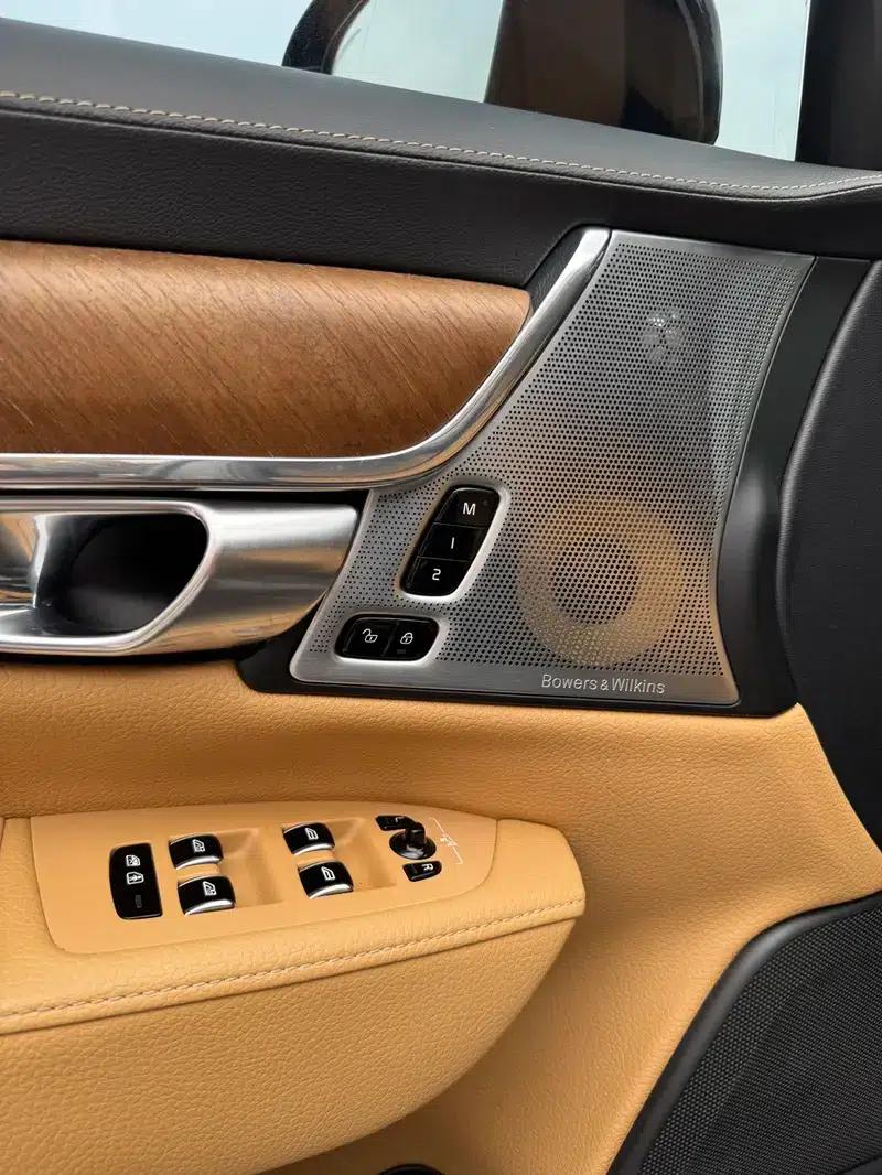 2019 Volvo S90 T5 Smart Edition — миниатюра 10