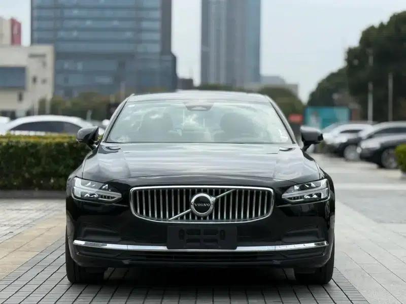 2025 Volvo S90 B5 Smart Luxury Edition — миниатюра 2