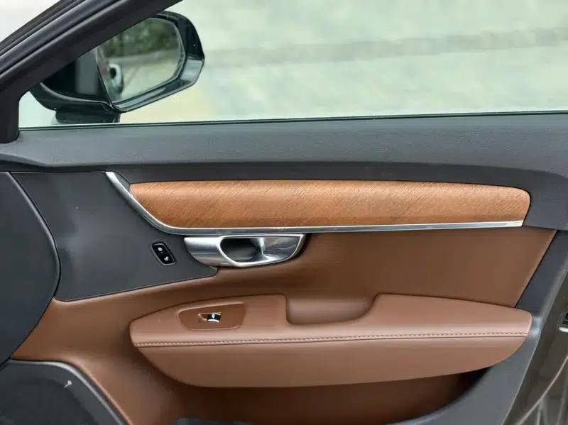 2025 Volvo S90 B5 Smart Luxury Edition — миниатюра 8