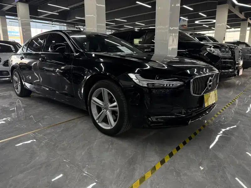 2018 Volvo S90 T4 Smart Edition — миниатюра 6