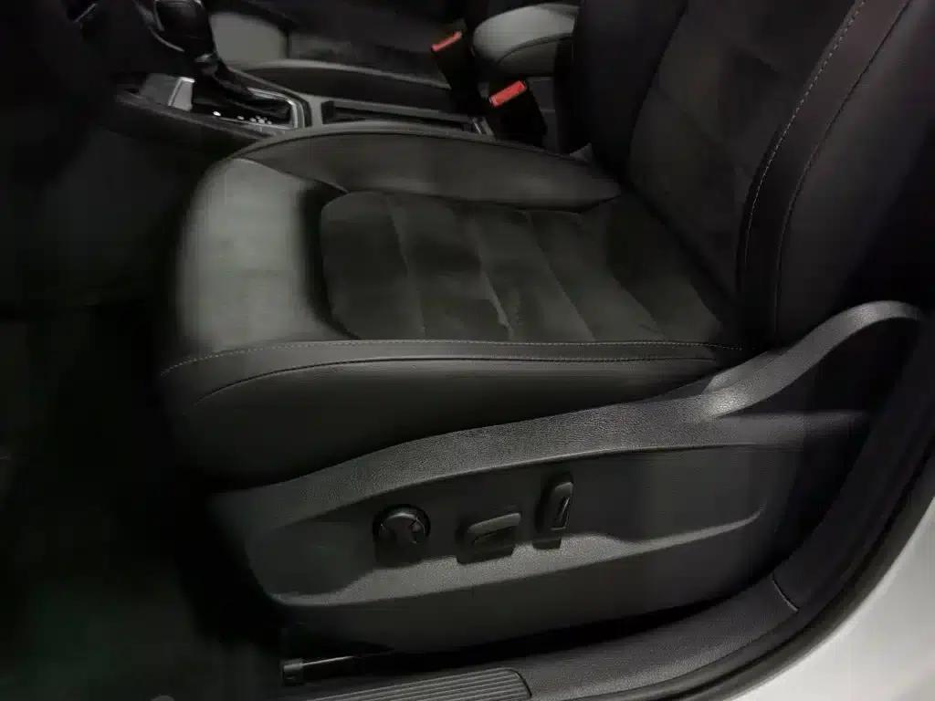 Golf Sportsvan 2018 280TSI Automatic Luxury — миниатюра 20