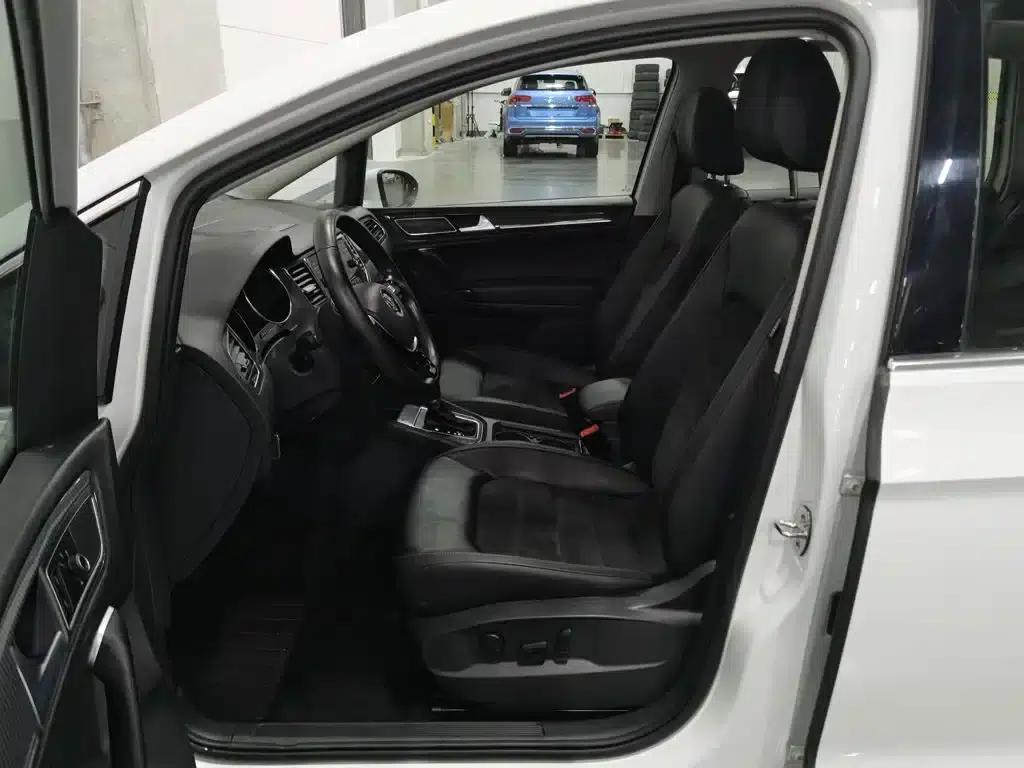 Golf Sportsvan 2018 280TSI Automatic Luxury — миниатюра 10