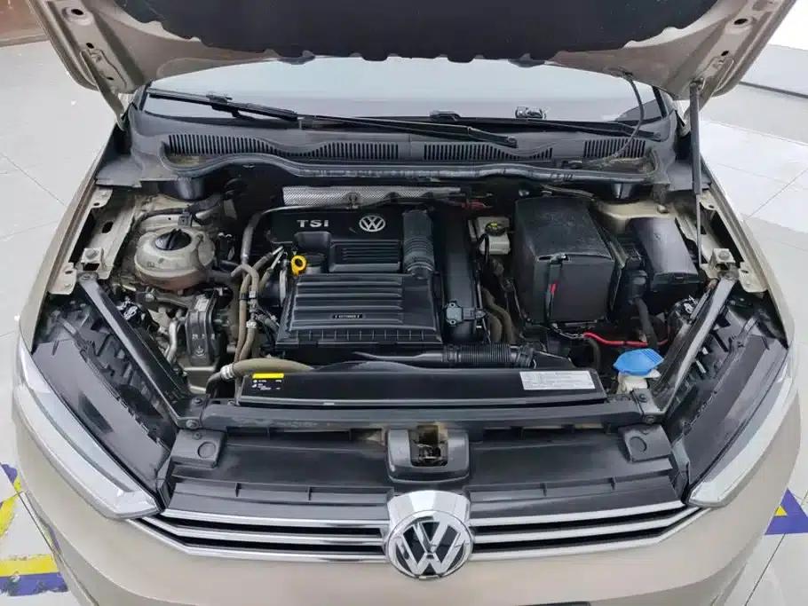 Golf Sportsvan 2016 230TSI Automatic Entry-Level Model — миниатюра 10